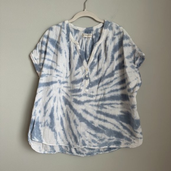 Lucky Brand Tops - Lucky Brand Tie Dye V-Neck Short Sleeve Size XL